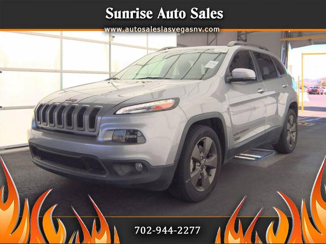 2017 Jeep Cherokee Latitude FWD photo