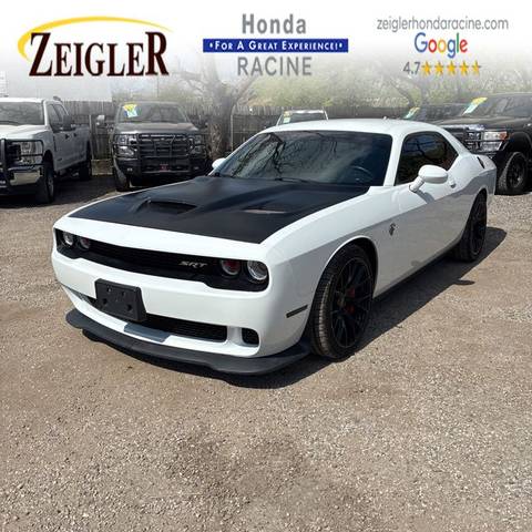 2016 Dodge Challenger SRT Hellcat RWD photo