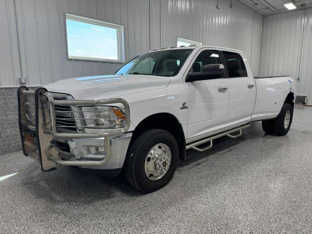 2016 Ram 3500 Big Horn 4WD photo