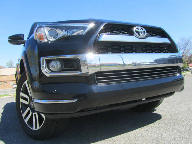 2016 Toyota 4Runner Limited 4WD photo