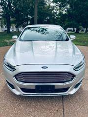 2016 Ford Fusion SE FWD photo