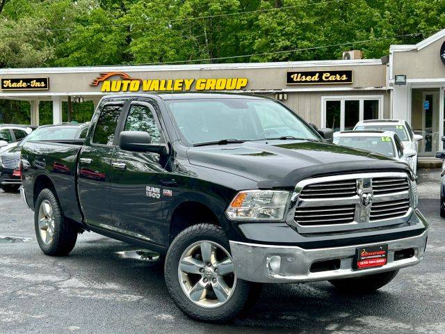 2016 Ram 1500 Big Horn 4WD photo