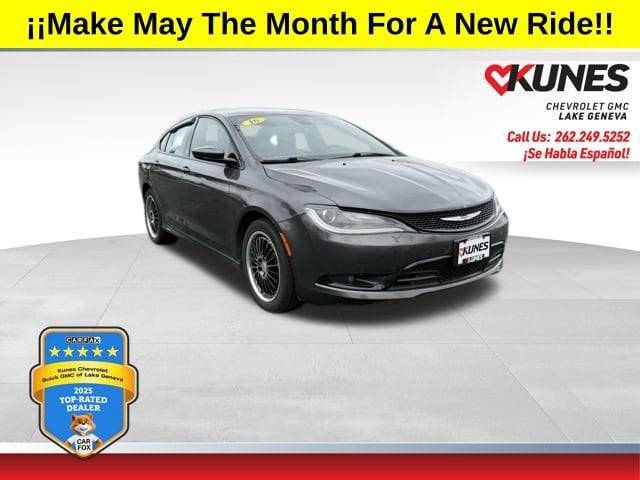 2016 Chrysler 200 S AWD photo