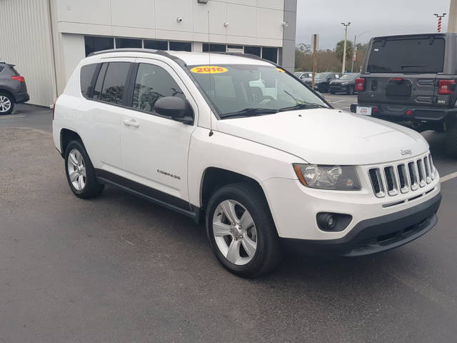 2016 Jeep Compass Sport FWD photo