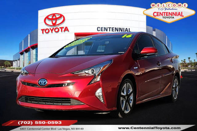 2016 Toyota Prius Four Touring FWD photo