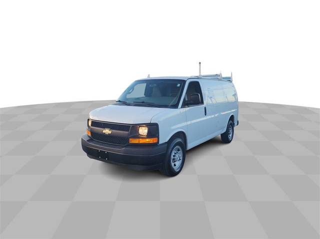 2017 Chevrolet Express Cargo  RWD photo