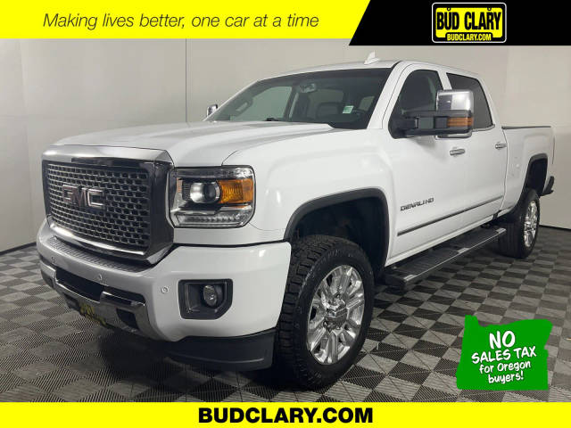 2016 GMC Sierra 2500HD Denali 4WD photo