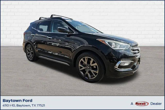 2017 Hyundai Santa Fe Sport 2.0T Ultimate FWD photo