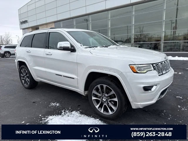 2017 Jeep Grand Cherokee Overland 4WD photo