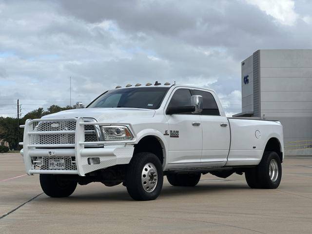 2016 Ram 3500 Laramie 4WD photo