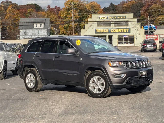 2017 Jeep Grand Cherokee Laredo 4WD photo