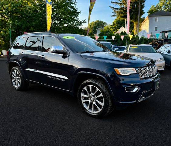2017 Jeep Grand Cherokee Overland 4WD photo