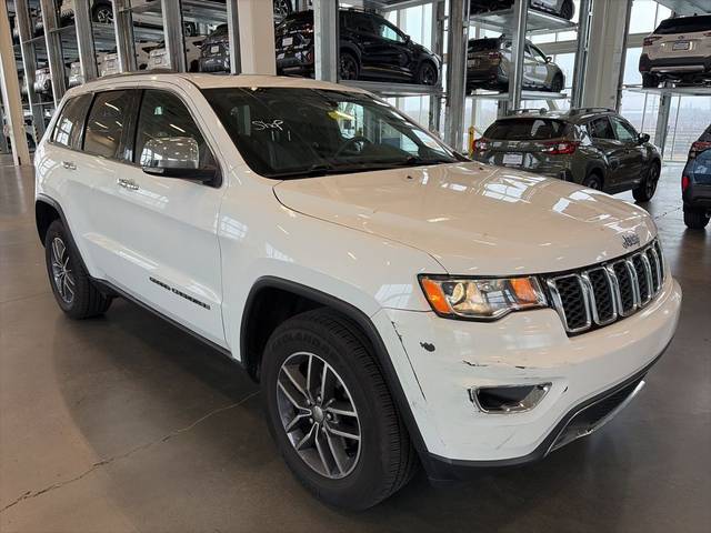 2017 Jeep Grand Cherokee Limited 4WD photo