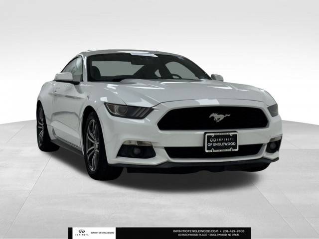 2017 Ford Mustang EcoBoost RWD photo