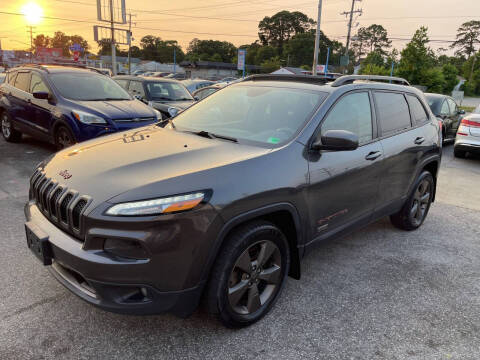 2017 Jeep Cherokee Latitude 4WD photo