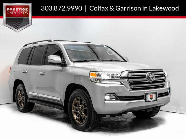 2016 Toyota Land Cruiser  4WD photo