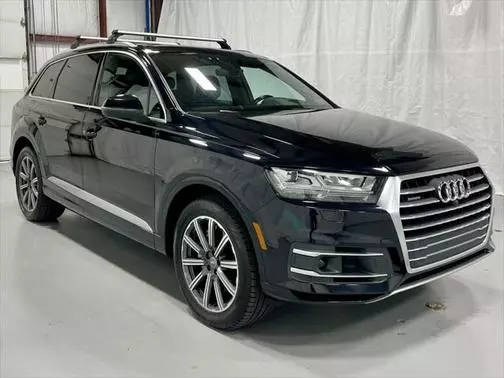 2017 Audi Q7 Prestige AWD photo