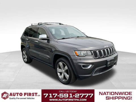 2017 Jeep Grand Cherokee Limited 4WD photo