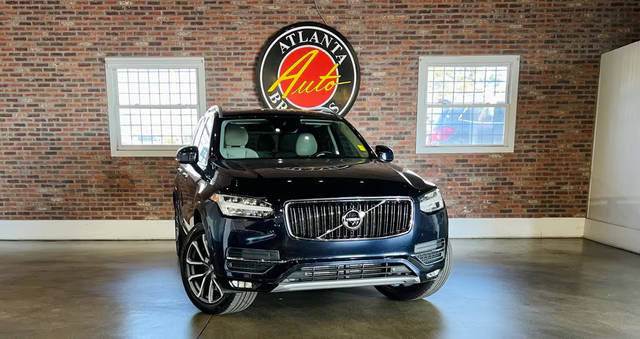 2017 Volvo XC90 Momentum AWD photo