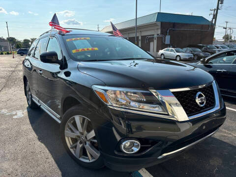 2016 Nissan Pathfinder Platinum 4WD photo