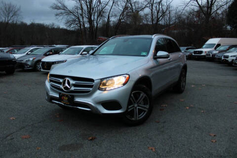 2017 Mercedes-Benz GLC-Class GLC 300 AWD photo