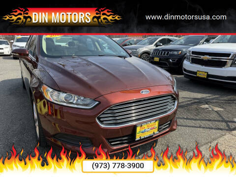 2016 Ford Fusion SE FWD photo