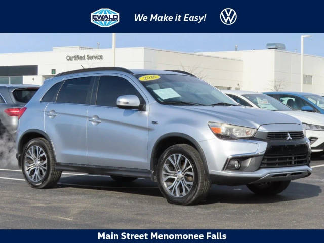 2016 Mitsubishi Outlander Sport 2.4 SEL FWD photo