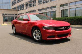 2016 Dodge Charger SE RWD photo