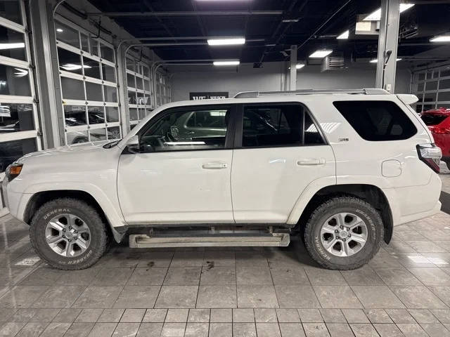 2016 Toyota 4Runner SR5 Premium 4WD photo