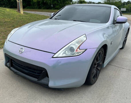 2017 Nissan 370Z Sport Tech RWD photo