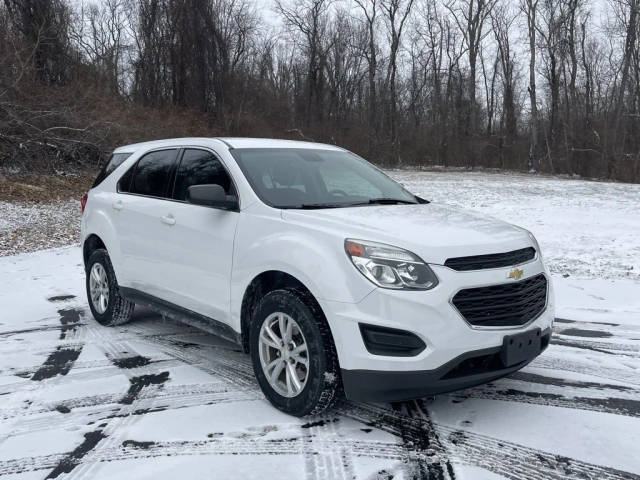 2017 Chevrolet Equinox LS AWD photo