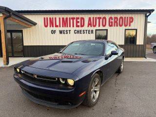 2016 Dodge Challenger SXT RWD photo