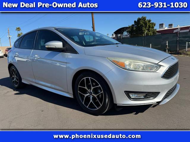 2016 Ford Focus SE FWD photo