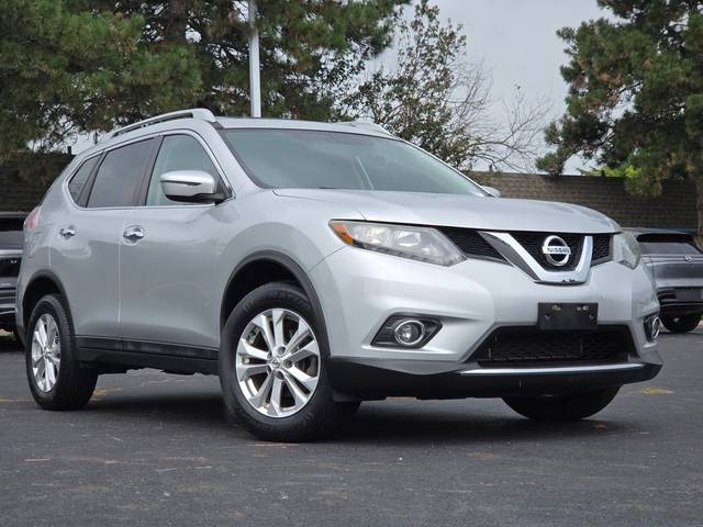 2016 Nissan Rogue SV AWD photo