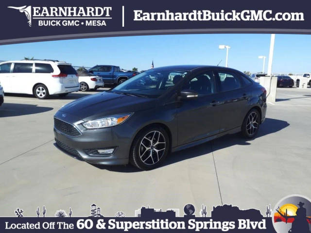 2016 Ford Focus SE FWD photo