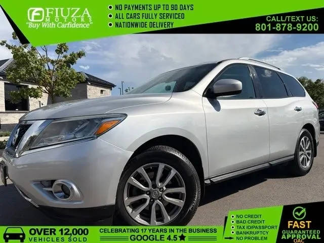 2016 Nissan Pathfinder SV 4WD photo