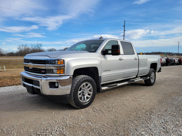 2016 Chevrolet Silverado 2500HD LT 4WD photo