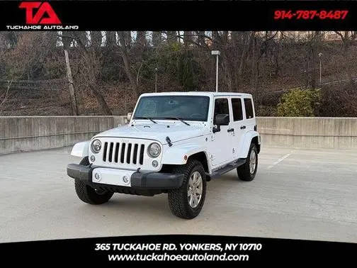2016 Jeep Wrangler Unlimited Sahara 4WD photo