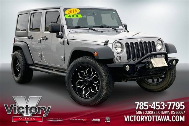 2016 Jeep Wrangler Unlimited Sport 4WD photo