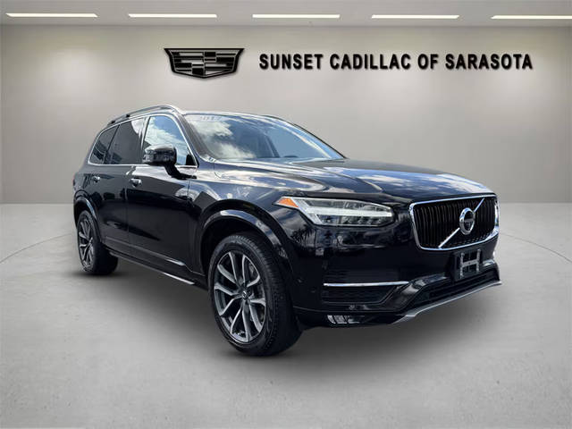 2017 Volvo XC90 Momentum AWD photo
