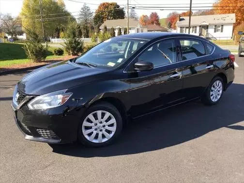 2016 Nissan Sentra S FWD photo