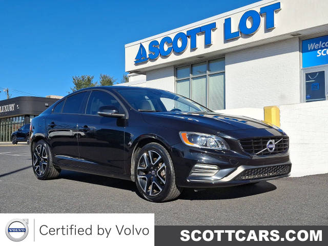 2017 Volvo S60 Dynamic AWD photo