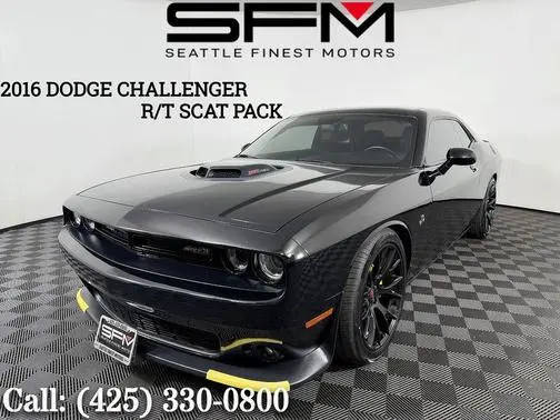 2016 Dodge Challenger 392 Hemi Scat Pack Shaker RWD photo