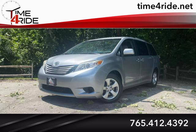 2016 Toyota Sienna LE FWD photo