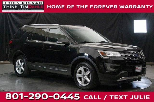 2017 Ford Explorer XLT 4WD photo