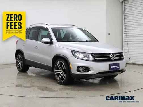 2017 Volkswagen Tiguan SEL AWD photo
