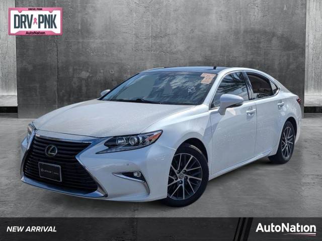 2016 Lexus ES  FWD photo