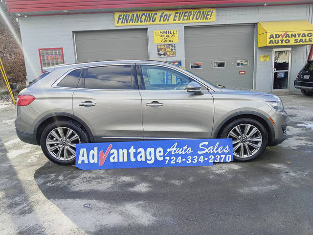 2016 Lincoln MKX Reserve AWD photo