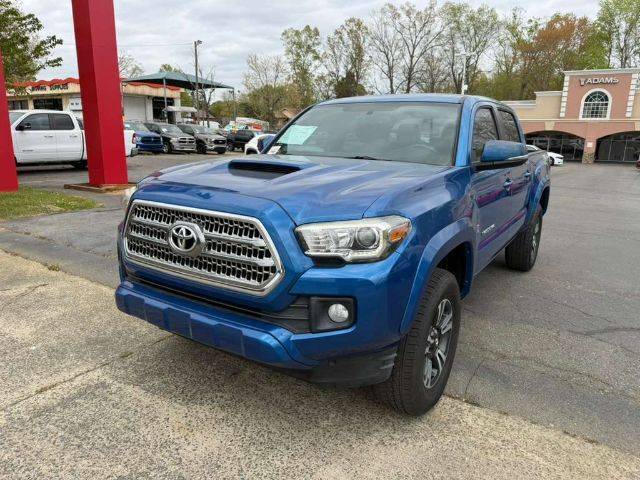 2016 Toyota Tacoma TRD Sport RWD photo