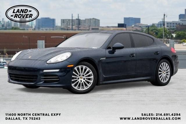2016 Porsche Panamera 4 Edition AWD photo